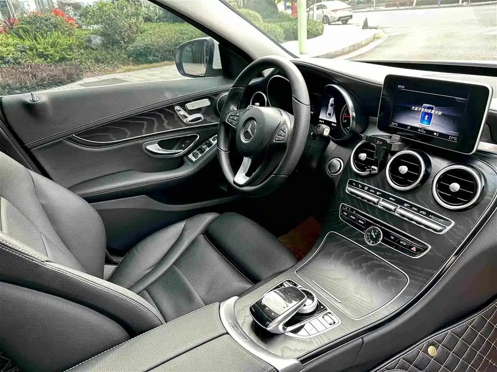 Mercedes-Benz C-Class 2018 — фото 22