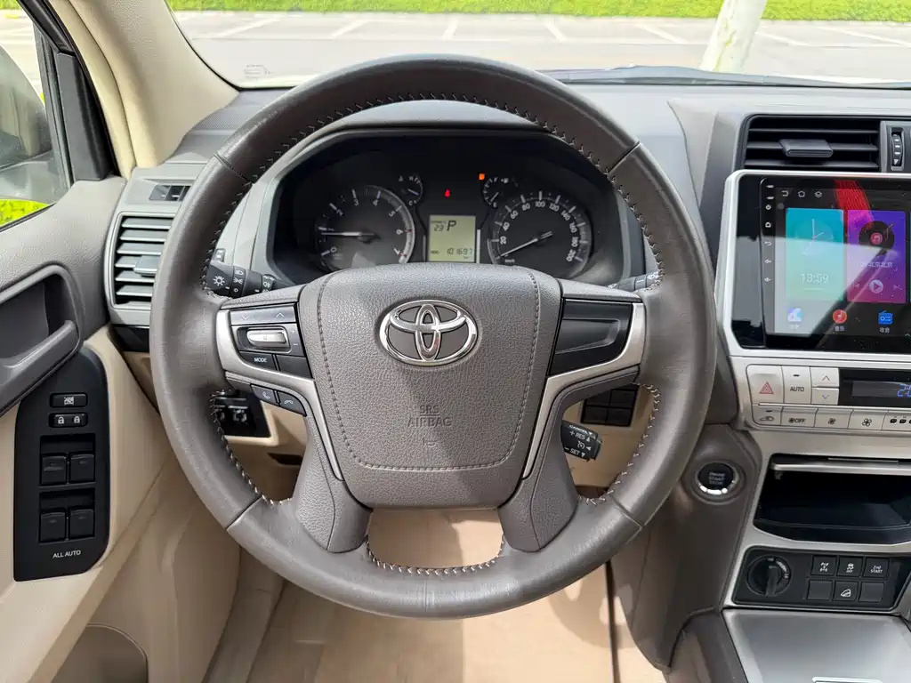 Toyota Prado 2020 — фото 17