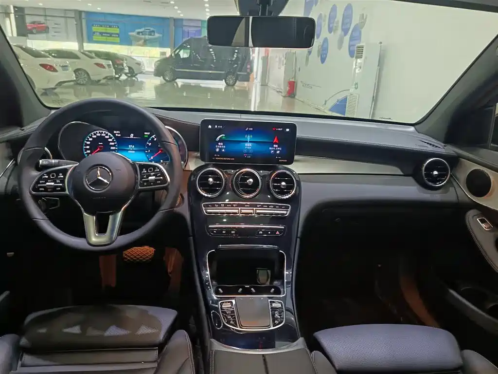 Mercedes-Benz GLC Coupe 2023