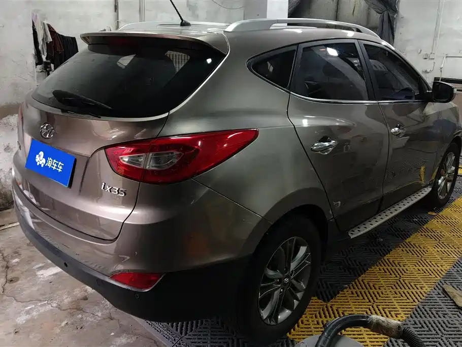Hyundai ix35 2015 — фото 3