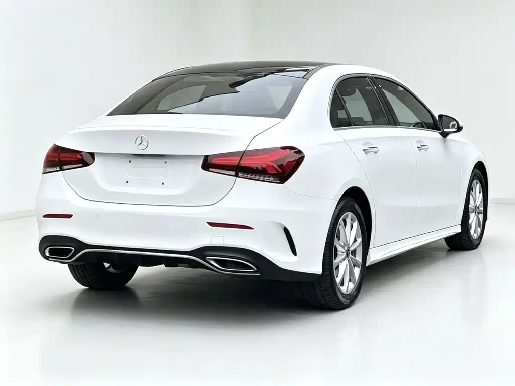 Mercedes-Benz A-Class 2020 — фото 10
