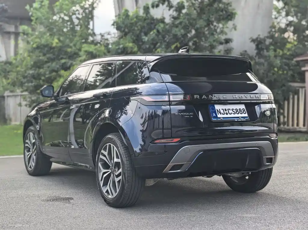 Land Rover Evoque 2020 — фото 19