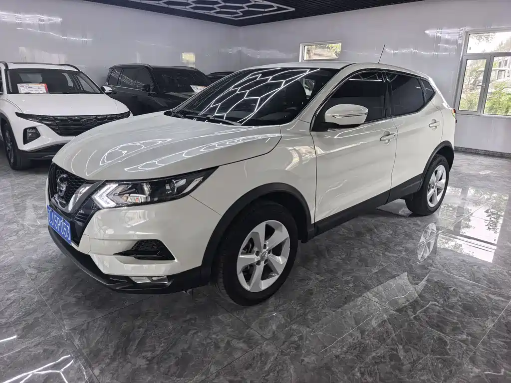 Nissan Qashqai 2022 — фото 2
