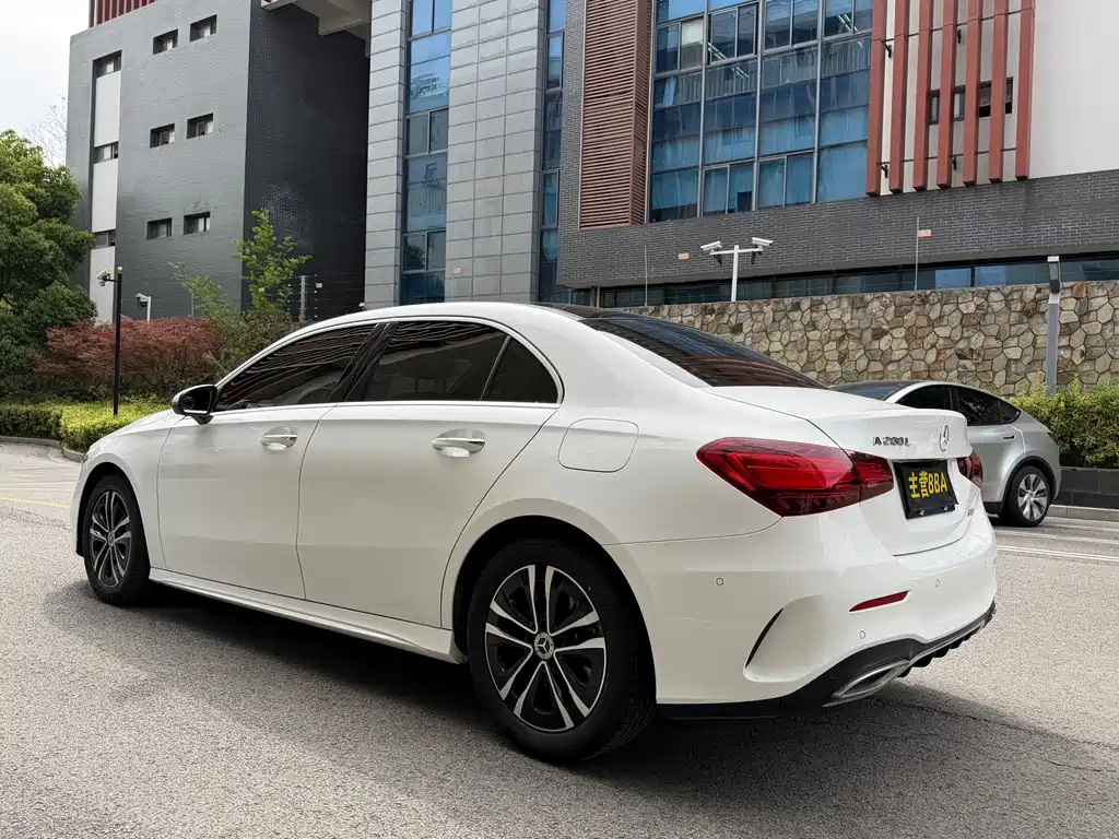 Mercedes-Benz A-Class 2023 — фото 22