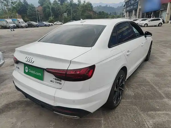 Audi A4L 2023