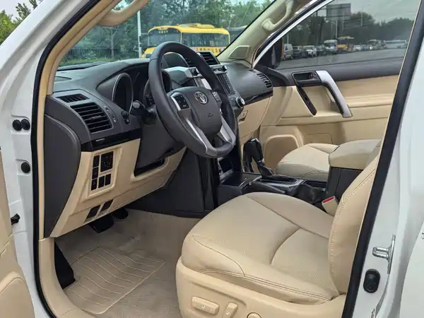 Toyota Prado 2014