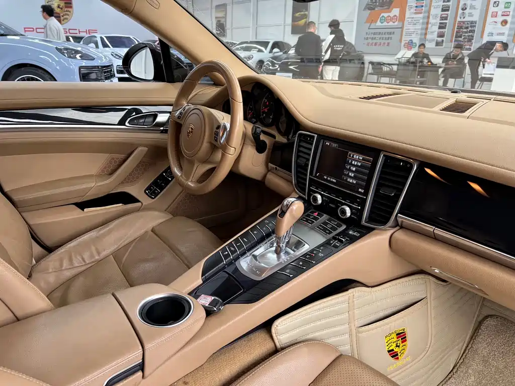 Porsche Panamera 2014 — фото 8