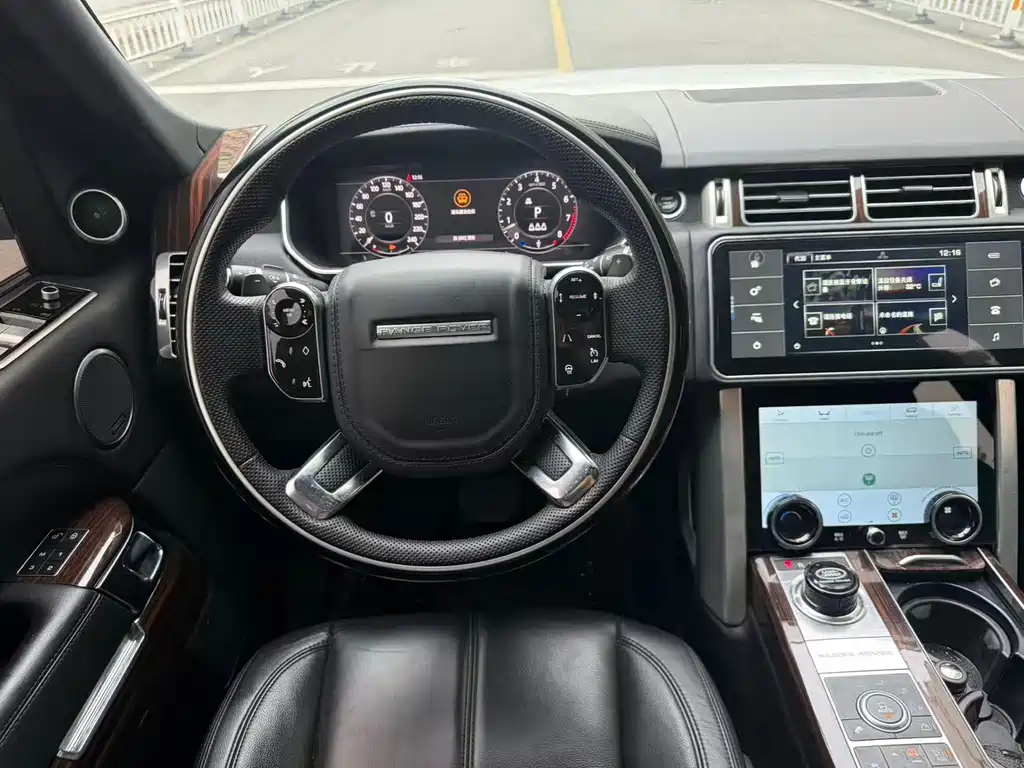 Land Rover Range Rover 2016 — фото 16
