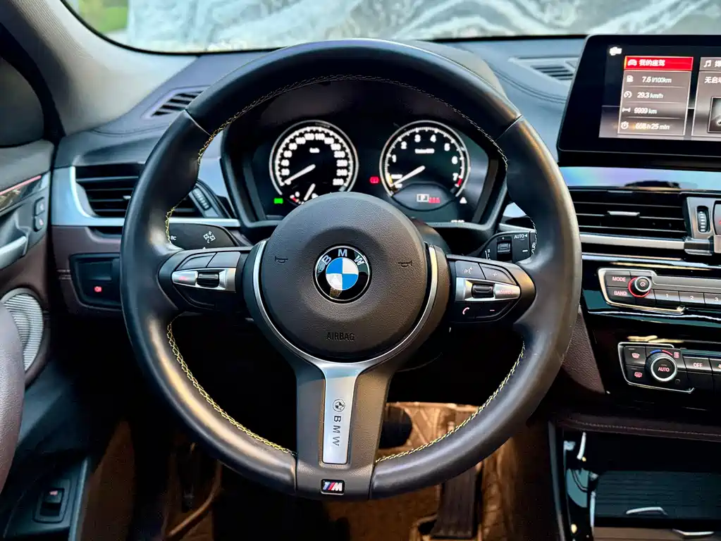 BMW X2 2023 — фото 6