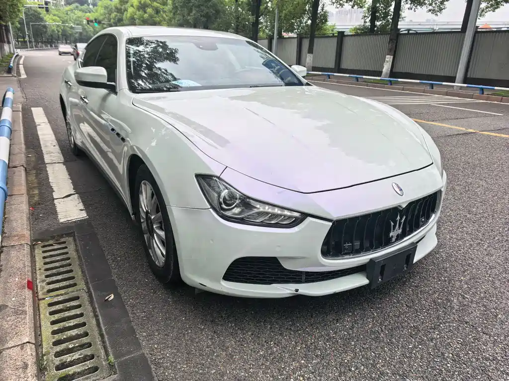Maserati Ghibli 2016 — фото 3