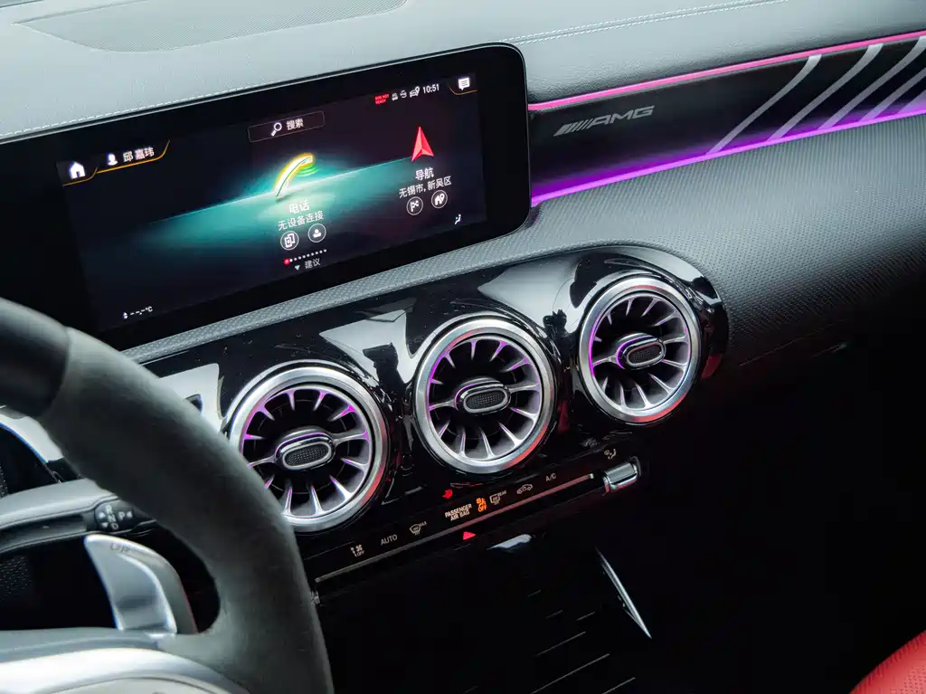 Mercedes-Benz Mercedes CLA AMG 2021 — фото 23