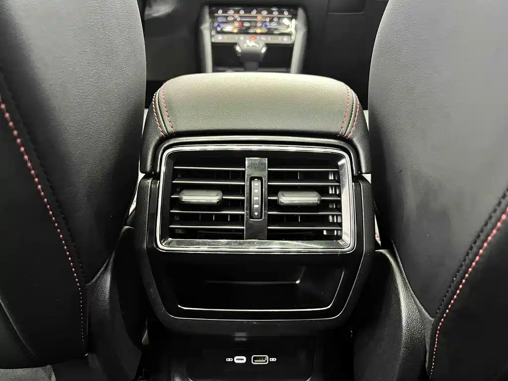 Skoda Korok 2022 — фото 14
