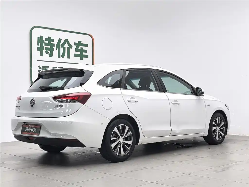 Buick Excelle 2018 — фото 2