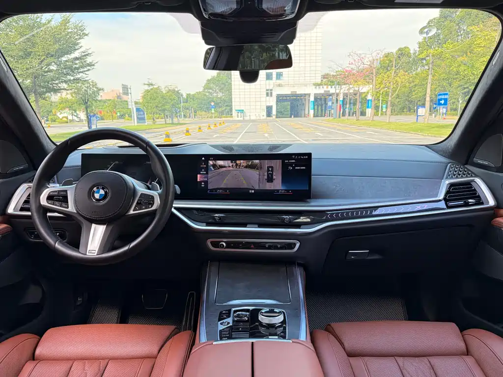 BMW X7 2024 — фото 11