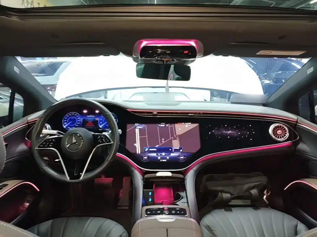 Mercedes-Benz EQS 2023 — фото 10