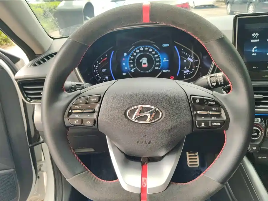 Hyundai Fista 2019 — фото 15