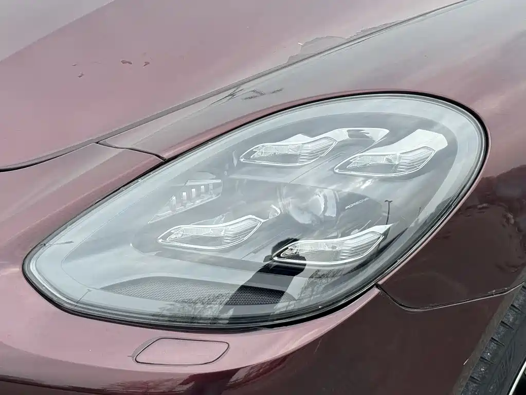Porsche Panamera 2018 — фото 6