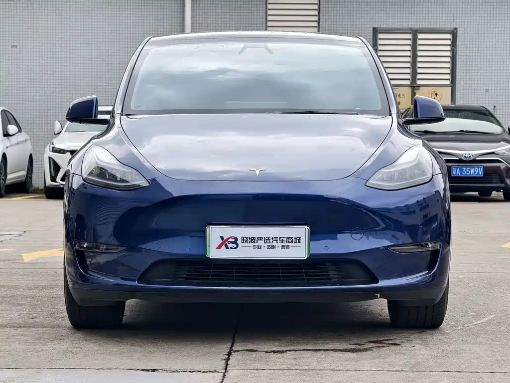 Tesla Model Y 2023 — фото 3