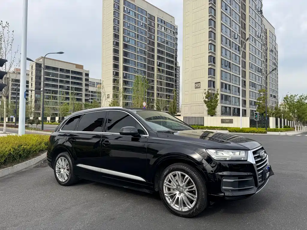 Audi Q7 2016 — фото 2