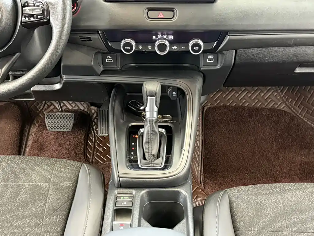 Honda Vezel 2023 — фото 12