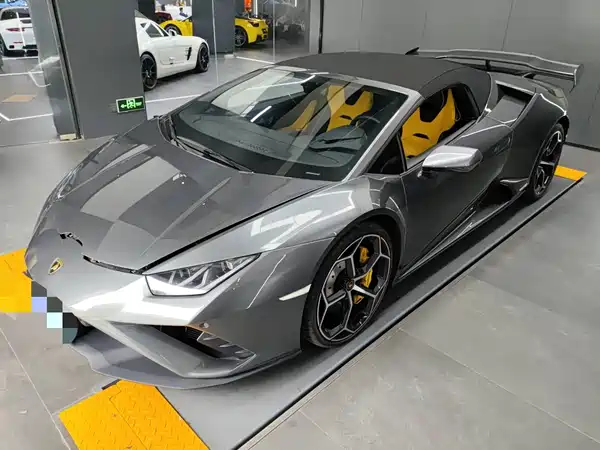 Lamborghini Huracan 2023