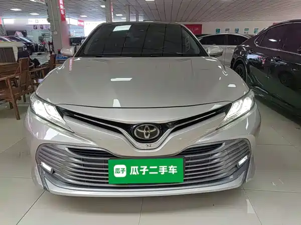 Toyota Camry 2019