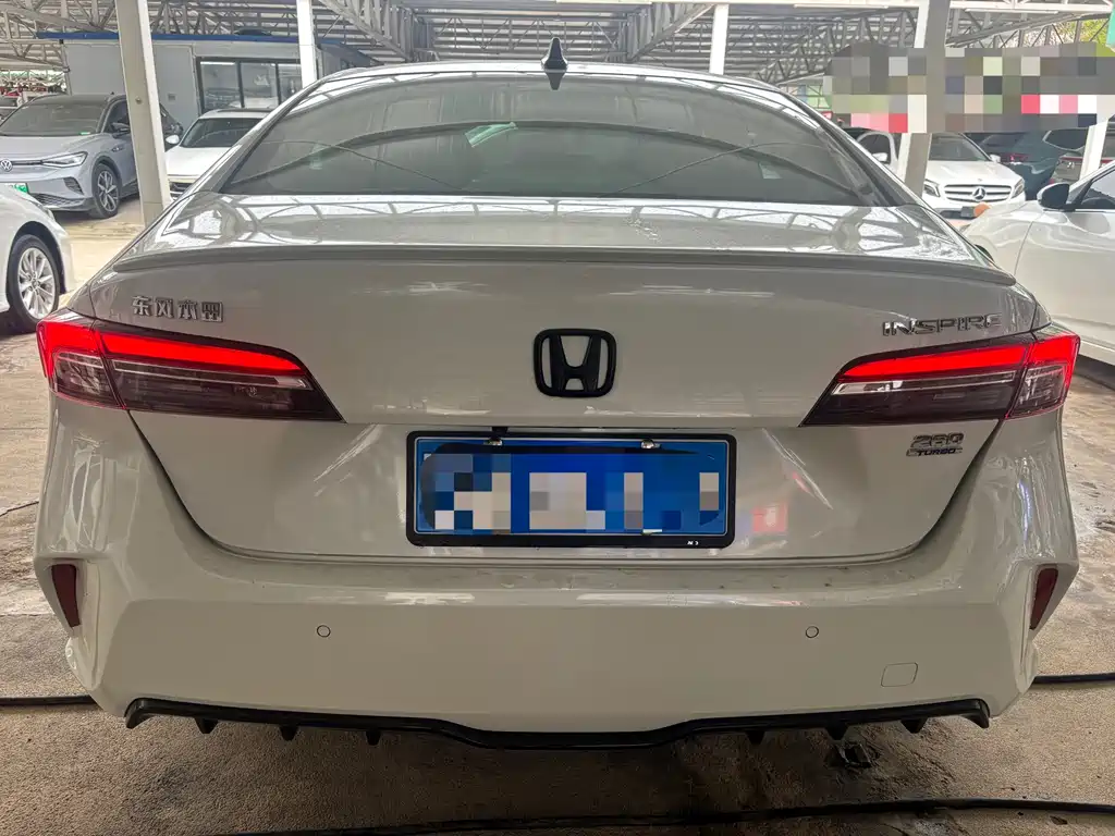 Honda Inspire 2024 — фото 17