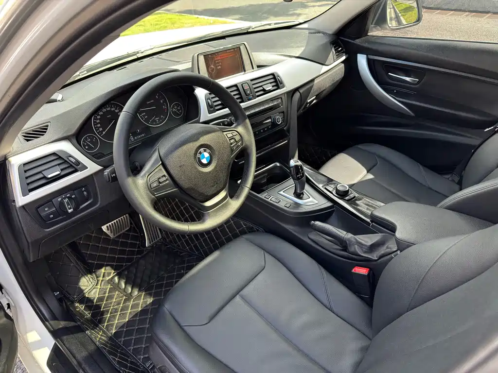 BMW 3 Series 2015 — фото 3
