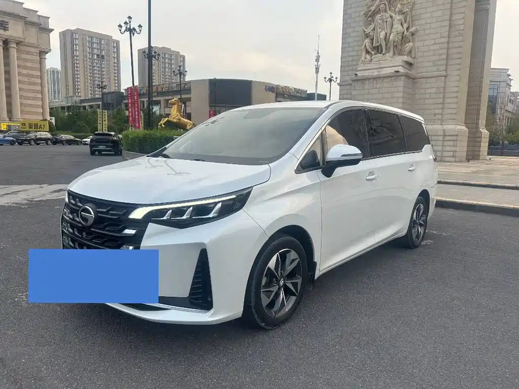 GAC Trumpchi M6 2022 — фото 3