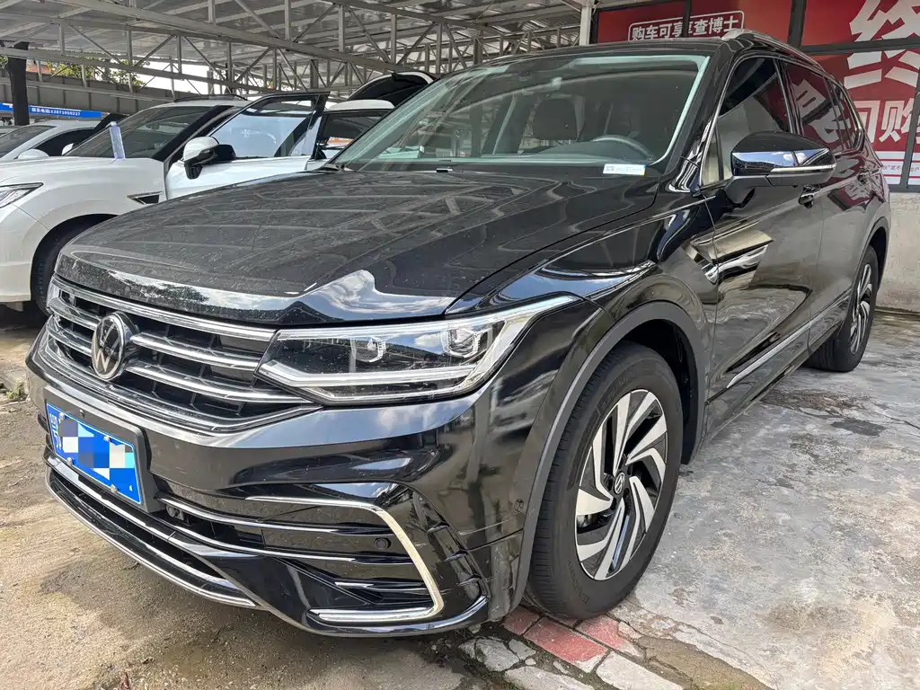 Volkswagen Tiguan L 2024