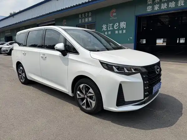 GAC Trumpchi M6 2021