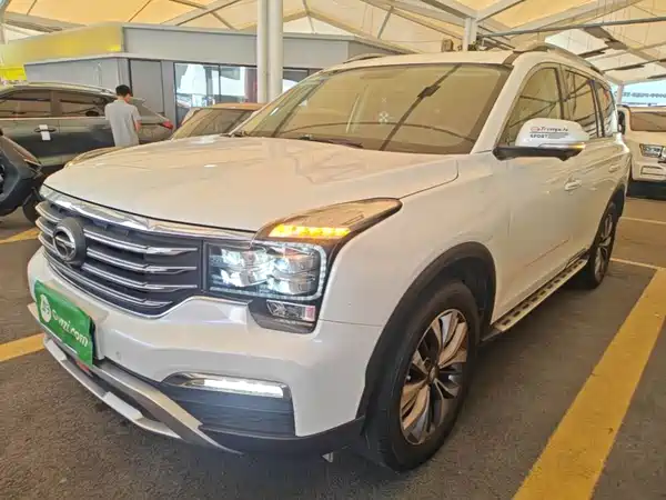 GAC Trumpchi GS8 2017