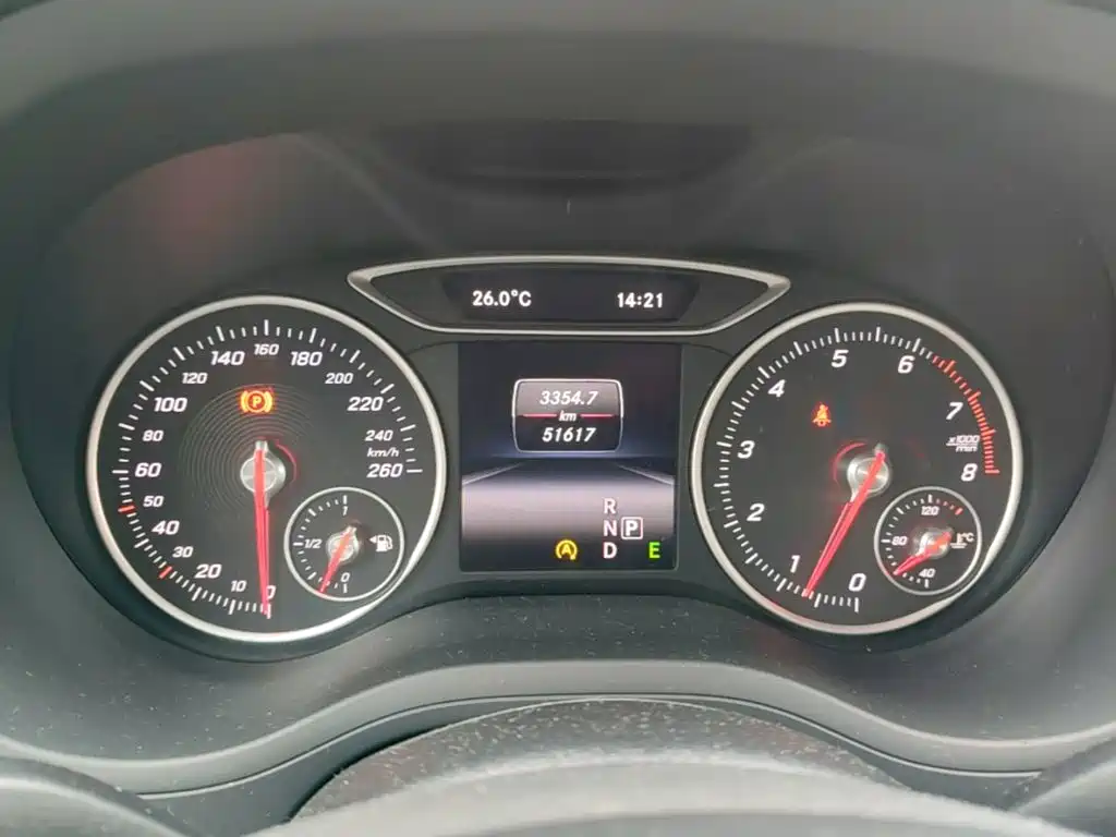 Mercedes-Benz B-Class 2015 — фото 12