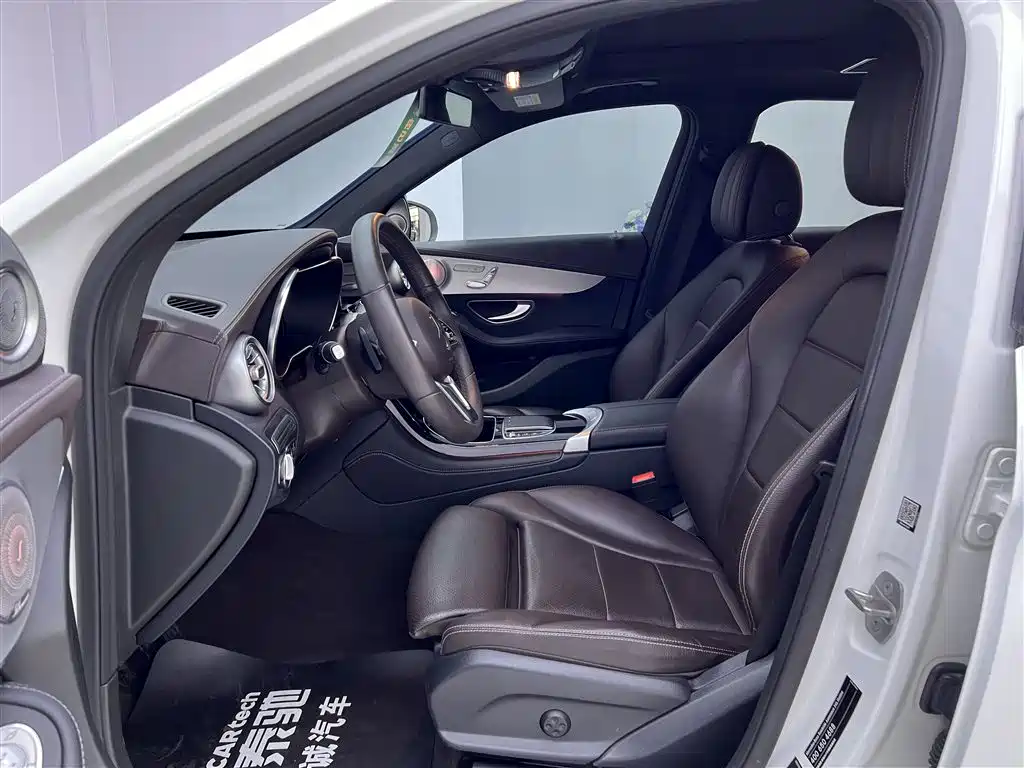 Mercedes-Benz GLC 2022 — фото 18