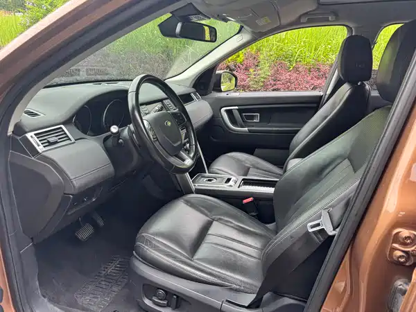 Land Rover Discovery Sport 2016