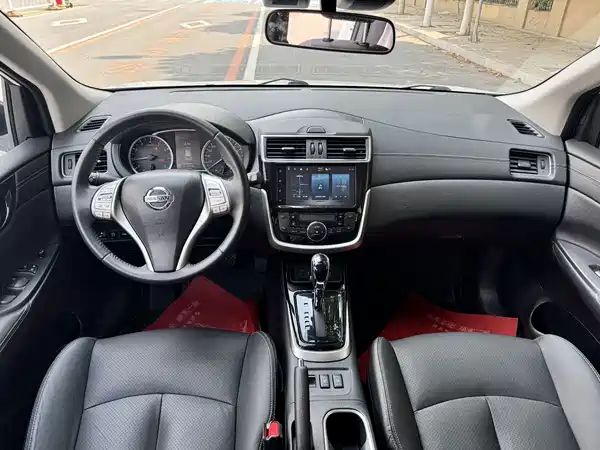 Nissan Tiida 2024
