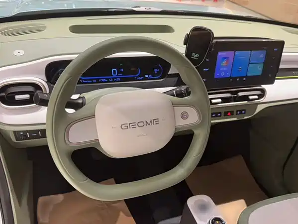 Geely Galaxy Panda 2025