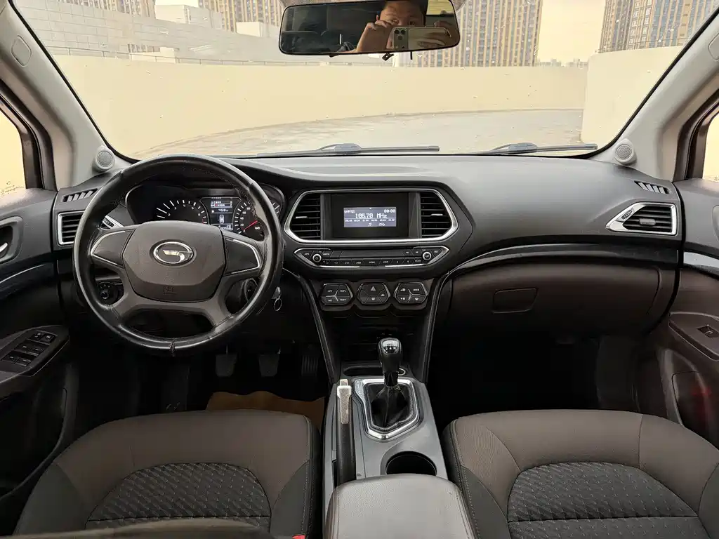 GAC Motor Trumpchi GS4 2016 — фото 4