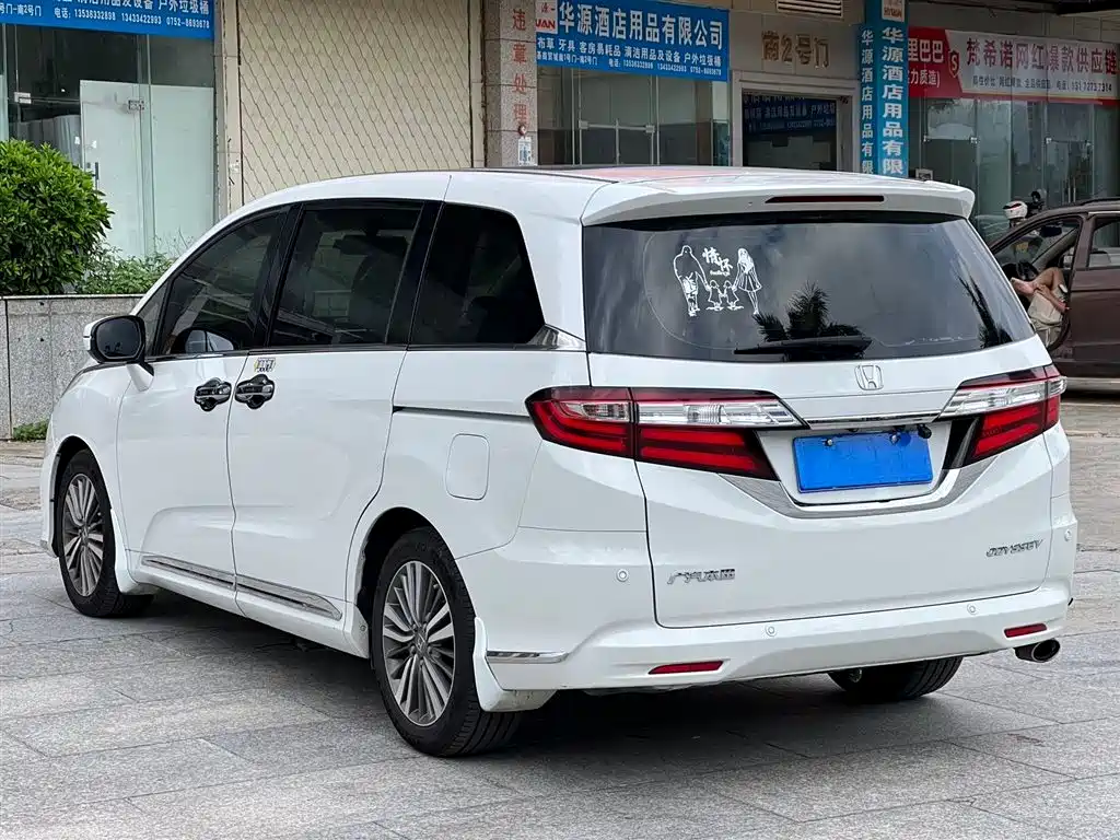 Honda Odyssey 2019 — фото 8