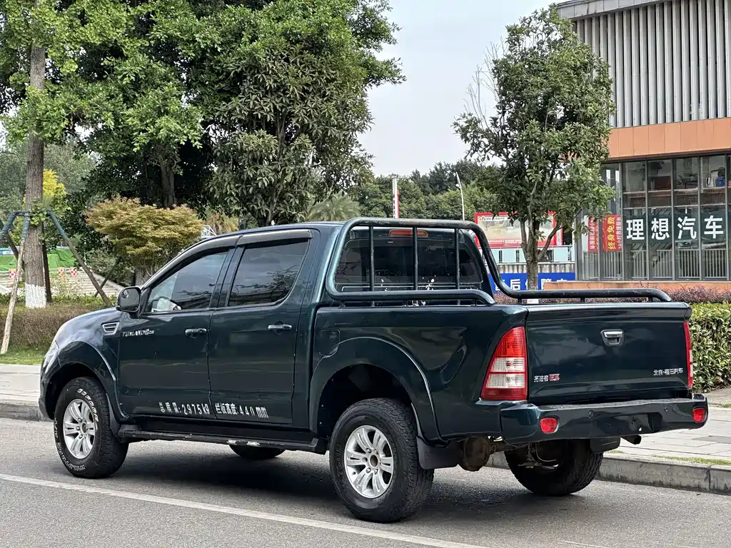 Foton Tunland 2014