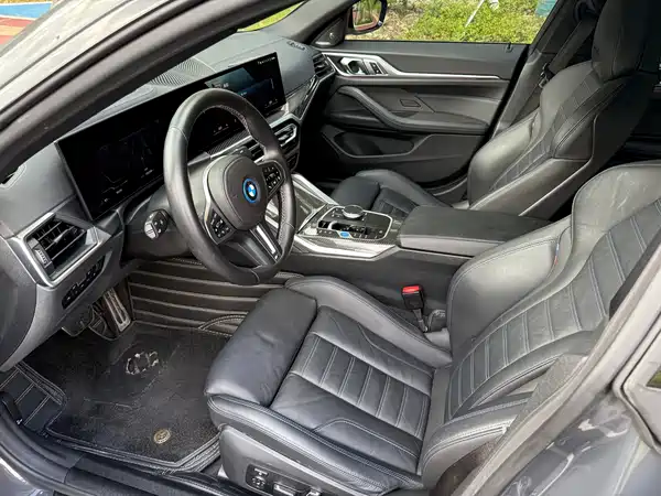 BMW i4 2025