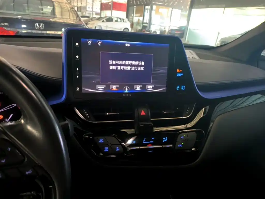 Toyota IZOA 2019 — фото 13