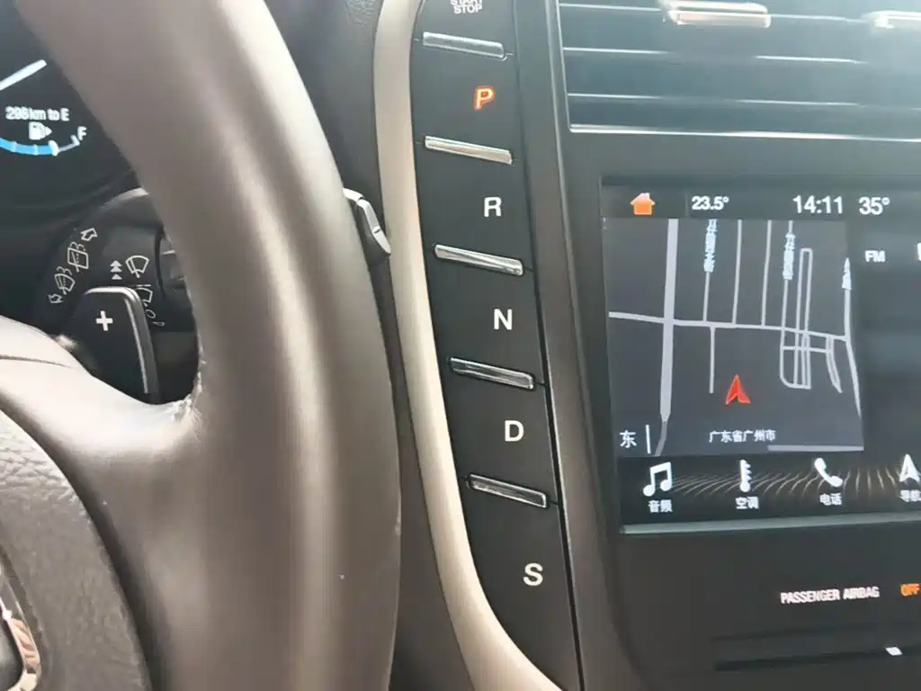 Lincoln MKC 2019 — фото 14