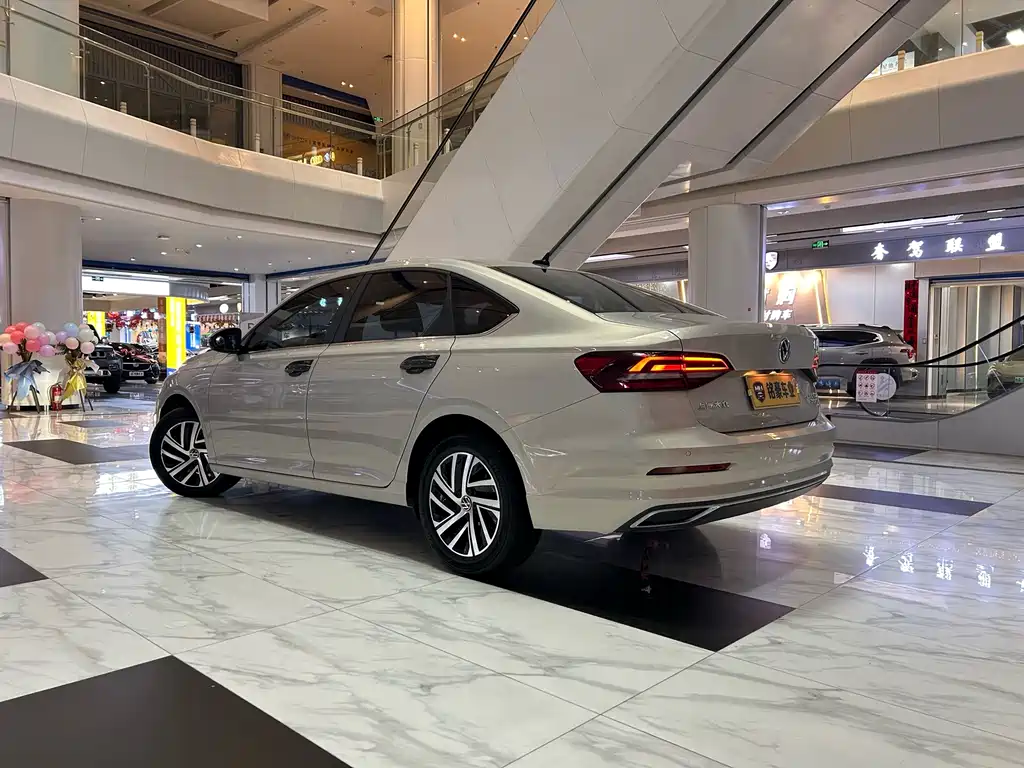 Volkswagen Lavida 2022