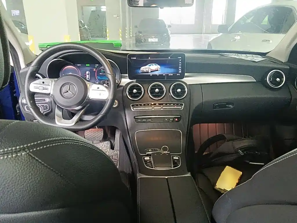 Mercedes-Benz C-Class 2021 — фото 10
