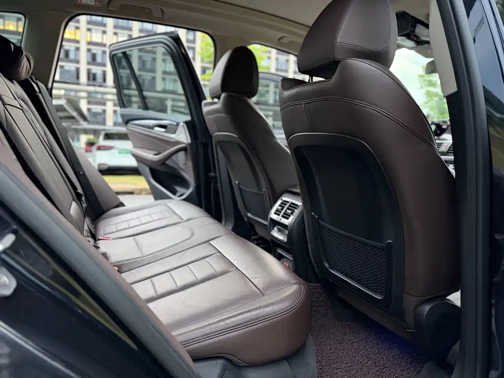 BMW X3 2020 — фото 14