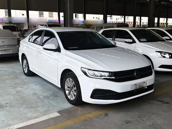 Volkswagen Bora 2021