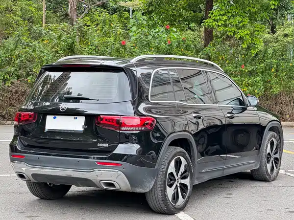 Mercedes-Benz GLB 2022