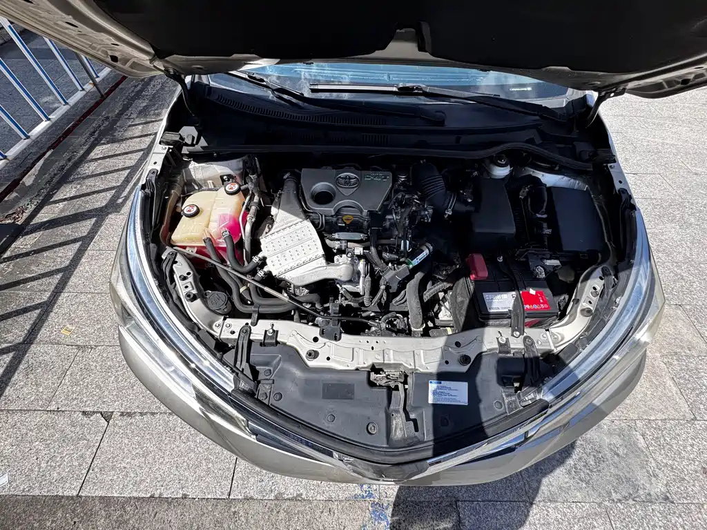 Toyota Corolla 2018 — фото 11