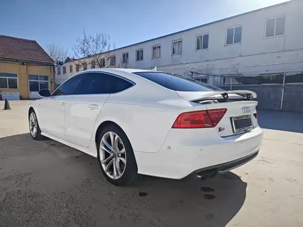 Audi S7 2013